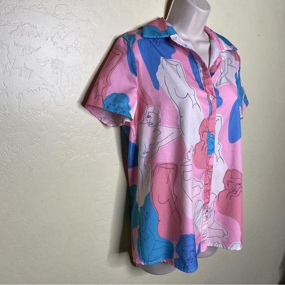 Pink and Blue Abstract Woman Art Print Button Down Short Sleeve Shirt Size S - Picture 6 of 16